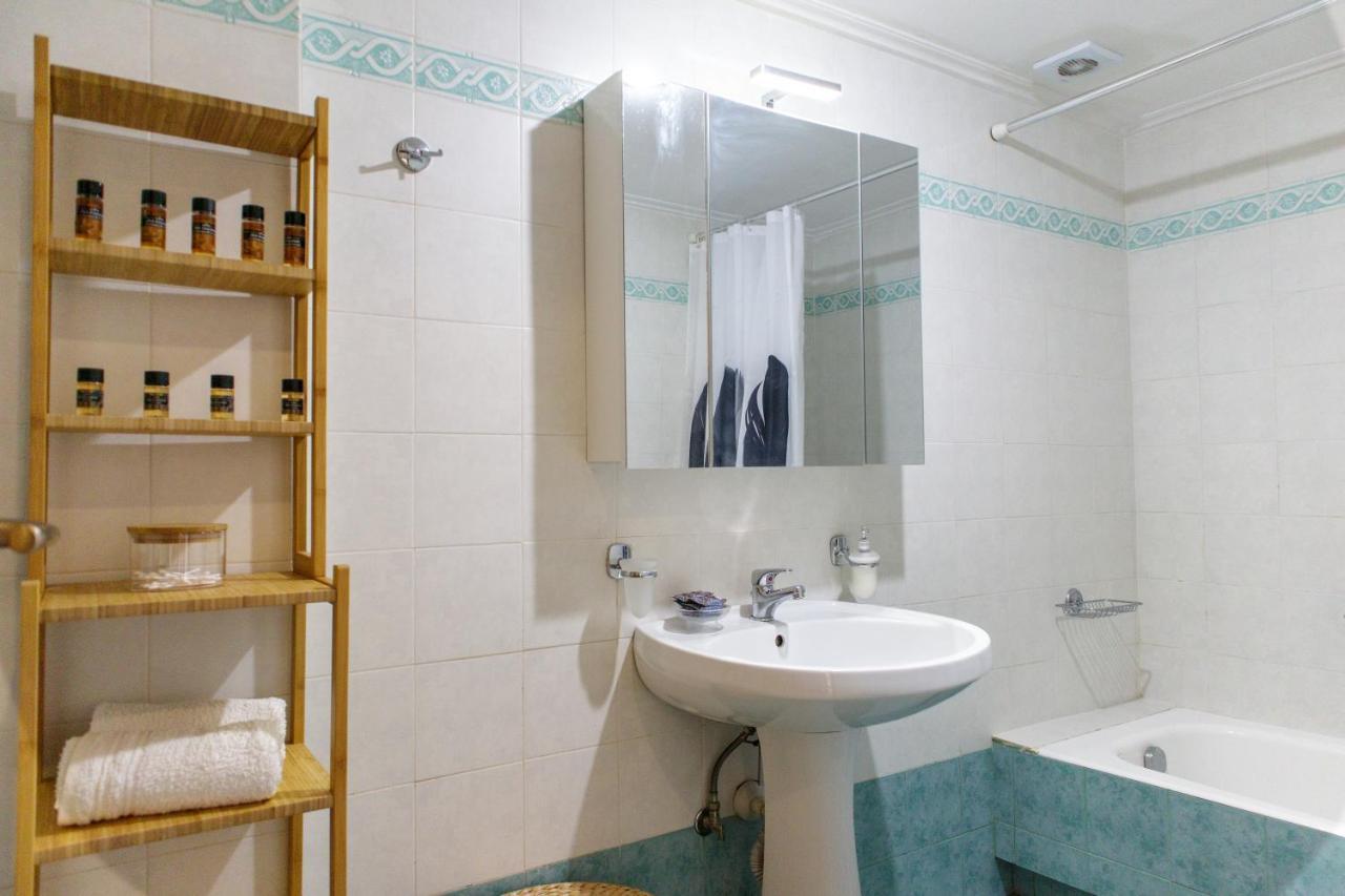 Almyros Aktis Seaview Apartment Kalamata Exterior photo
